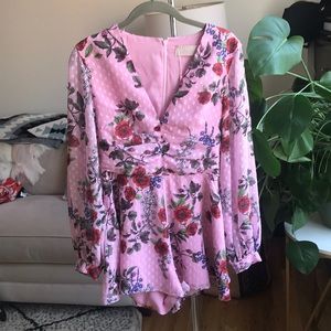 Brand new keepsake the label floral romper XS